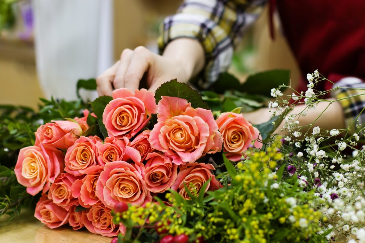 UAE Flower Delivery – Blossoming Happiness Across the Emirates
